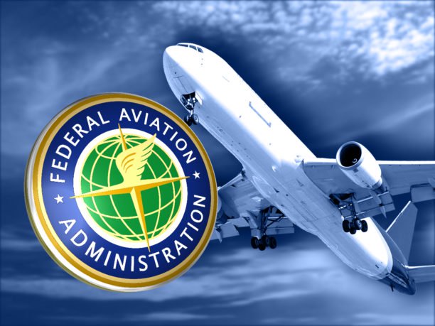 美國航空總署公開「撞見UFO錄音檔」！2飛行員對話：「報告，它正從我們上方飛過...」 