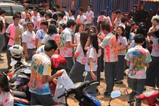 世界各地校服顏值大比拚，台灣完全屌打一大票國家啊 