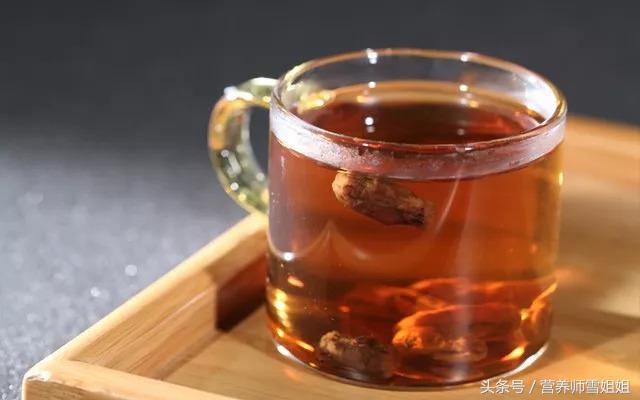 胃不好，遠離「三物」，多飲「四水」，做好五件事，胃一點點變好