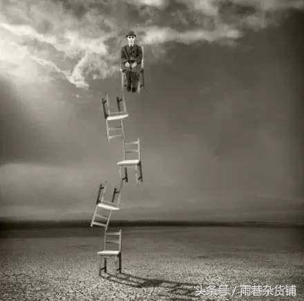 心理學：這10張圖片，彰顯了人性，能看透的都是明白人！