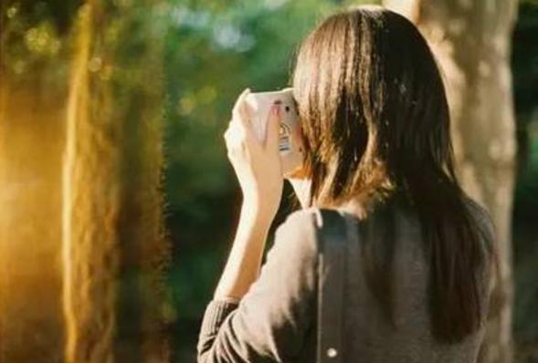 男人要想讓一個女人真心愛上你，給她這三樣東西就可以！