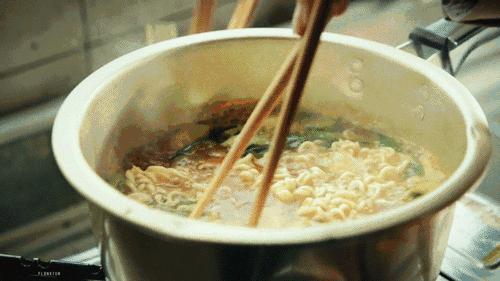 米飯、麵條、饅頭，哪種主食吃了最容易胖？