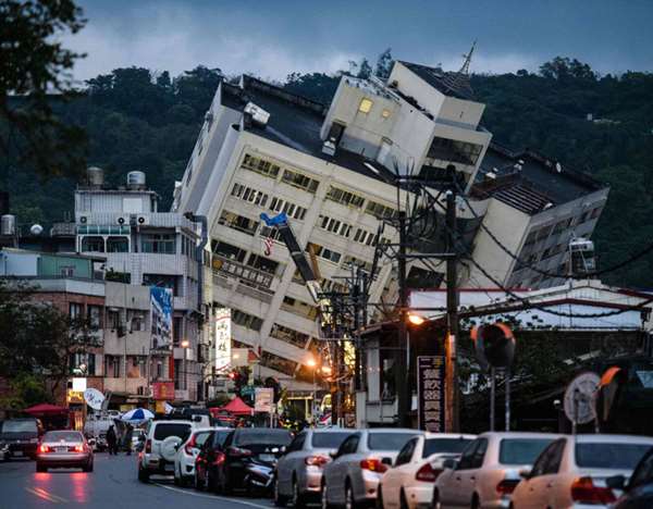 半夜睡覺遇「強震」怎麼辦？專家建議，只要房間做到「這幾點」，「躺在床上」就安全了！ 