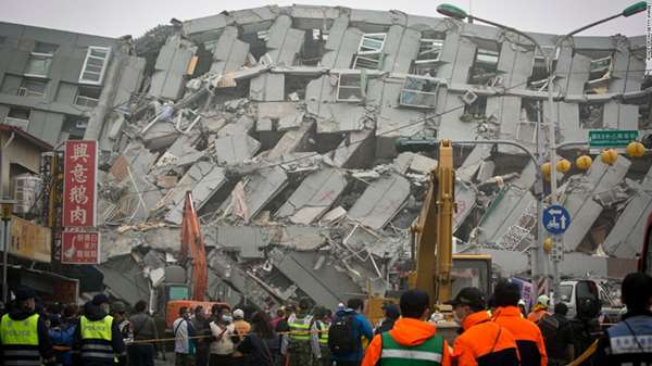 半夜睡覺遇「強震」怎麼辦？專家建議，只要房間做到「這幾點」，「躺在床上」就安全了！ 