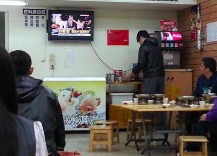 小火鍋「一鍋賣$110」老闆賺什麼？他用一張表揭祕「利潤高得嚇人」難怪還附免費冰淇淋！ 