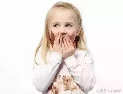 衣服不管染上什麼，用這招都能洗掉，太實用了！