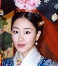 結婚10年丈夫出軌8次，花1億包養閨蜜，她知道後得抑鬱症自殺！