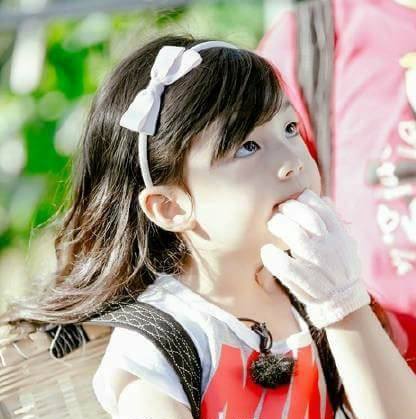 「小泡芙」嬰兒照首度曝光，6個月大就萌翻天！網友猛讚「好可愛！」