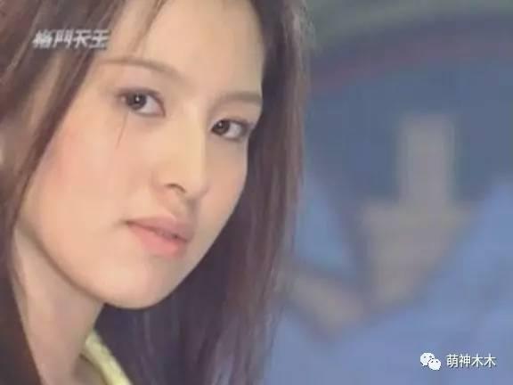 她曾是紅極一時的偶像劇女主角，當年被爆「阮經天奪走初體驗」後一蹶不振，再也回不去了 -