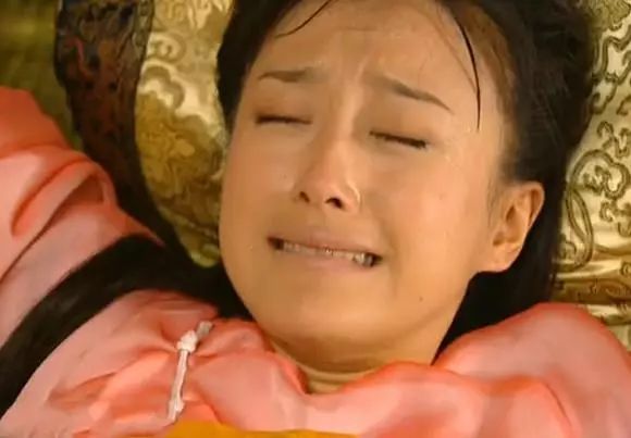 女星生孩子表情，楊冪享受，楊穎搞笑，圖4實在太真實！