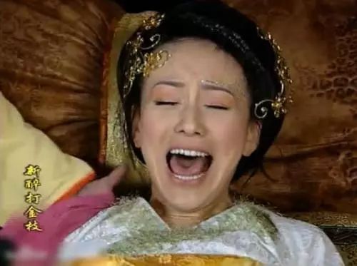 女星生孩子表情，楊冪享受，楊穎搞笑，圖4實在太真實！