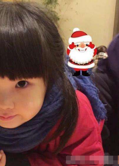 孫楠和兩任妻子各生一個女兒，同父異母的兩女孩卻長成一個樣子！