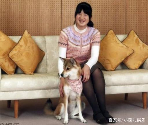 曾經「驚艷全地球上」的杜拜公主，此時長成盛世美顏！