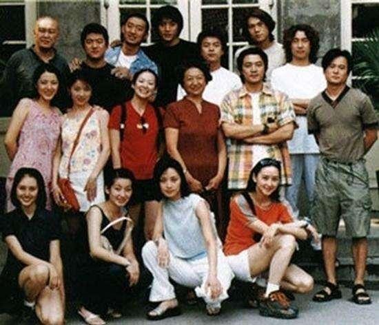 這才是娛樂圈真正的闊太，嫁大12歲超級富豪，拍戲只是消遣！