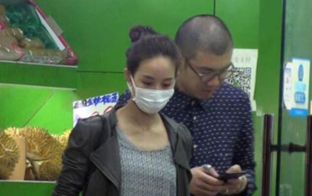 陳意涵談過無數戀愛，經驗豐富的她笑張鈞甯找男人眼光太差，可她自己也沒有很好啊~~~