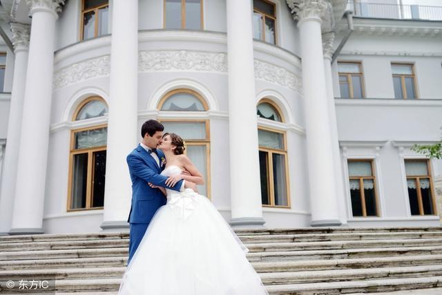 離婚吧，我弟結婚給5百，你弟結婚給10萬，你是當我傻嗎