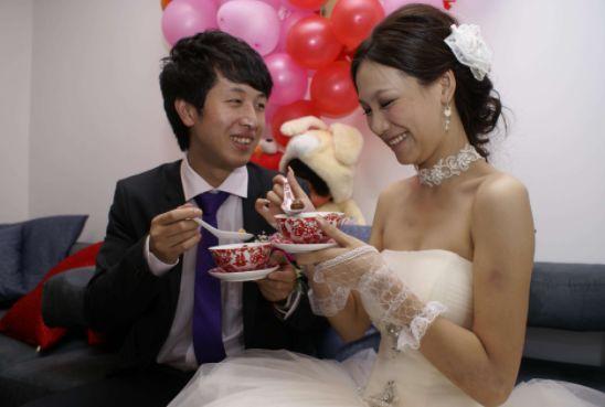 丈母娘50大壽，我和媳婦回家祝賀，聽到廚房裡對話，我一分不給了