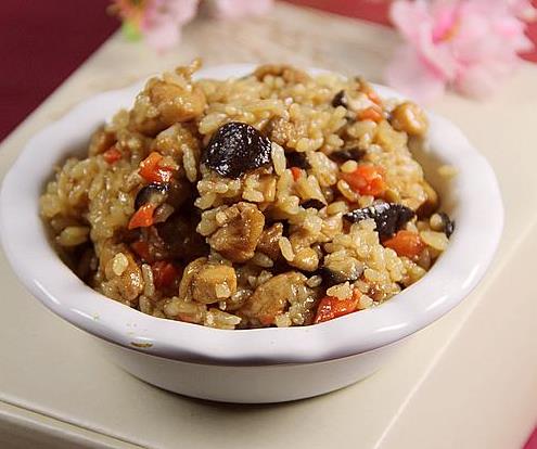 最受歡迎的懶人燜飯，客家人這麼做，鹹香入味，做法簡單，一人能吃5碗！