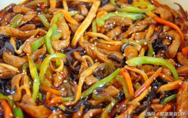 魚香肉絲這樣做實在好吃，肉絲滑嫩，口感層次豐富，超級下飯
