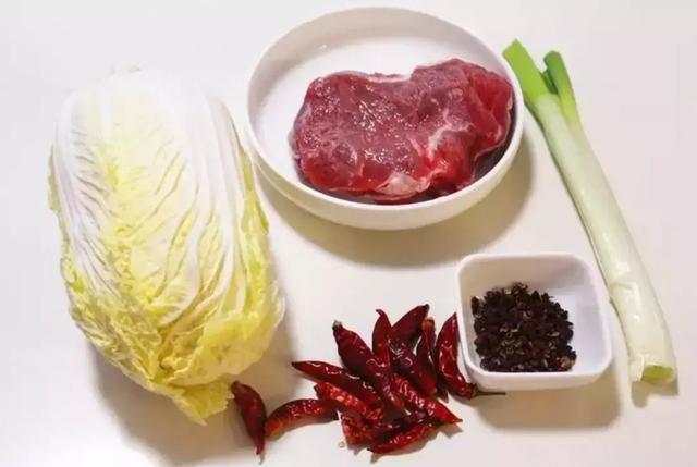 水煮肉片做法大全來了（包括水煮牛肉、水煮羊肉、水煮雞肉等）