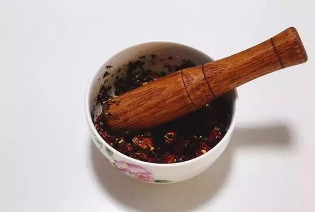 水煮肉片做法大全來了（包括水煮牛肉、水煮羊肉、水煮雞肉等）