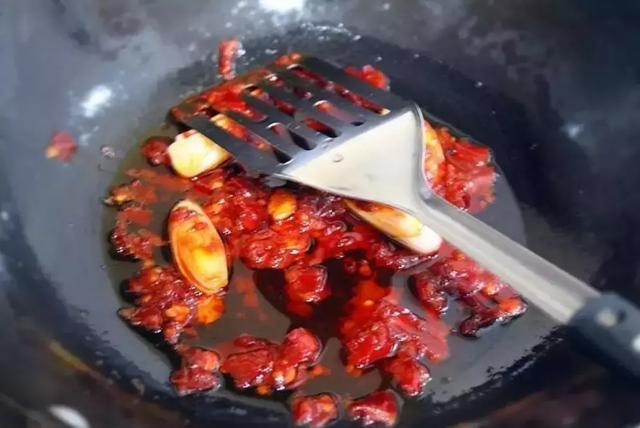 水煮肉片做法大全來了（包括水煮牛肉、水煮羊肉、水煮雞肉等）