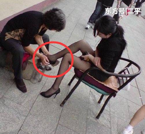 16張圖片讓男人臉紅心跳 ! ! 小姨子，下次做飯的時候記得先穿上褲子，把腿放地下 。。。