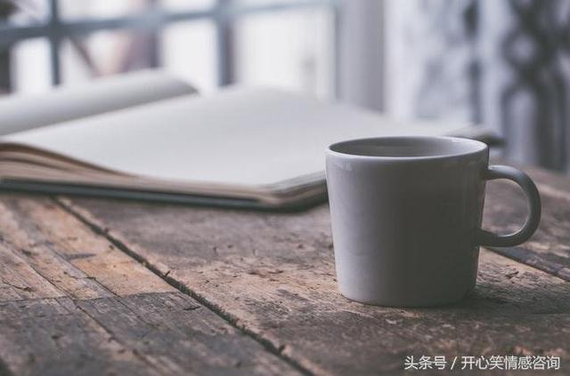 心理測試：4個水杯，你會用哪個喝水？秒測你的單戀會有什麼結果