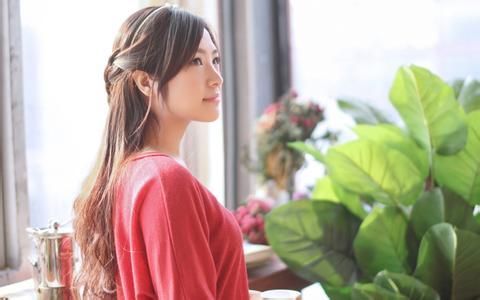 為了弟弟我嫁給殘疾丈夫，三年後回娘家，所有村民都羨慕我