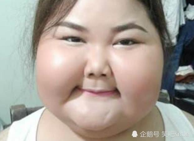 抖音「大餅臉」妹子火了，理髮師一剪刀下去，網友：眼已瞎！