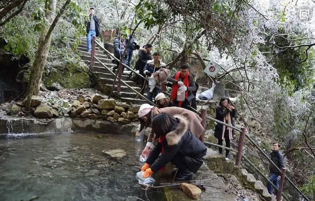 慈禧一輩子沒喝過白開水，她喝的水自認為高貴無比，實則非常骯髒放到現在根本沒人喝！