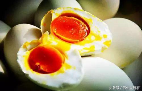 秋養心，遠離「一味」，多吃「二紅」，做好三件事，心會越來越好