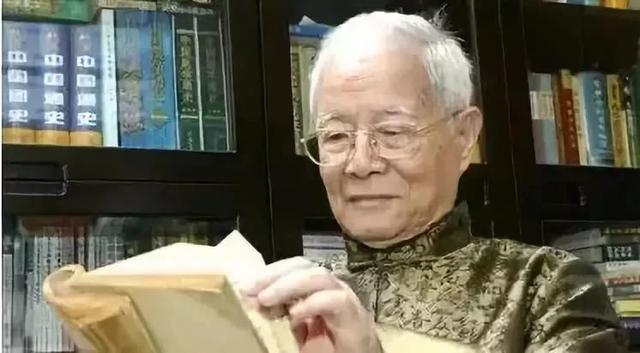 102歲國醫大師鄧鐵濤一天的作息表！這些養生秘密在其中