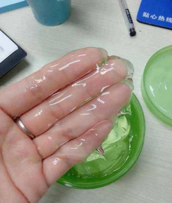 蘆薈膠許多人都用錯了，皮膚要變得很水嫩「這樣用」！