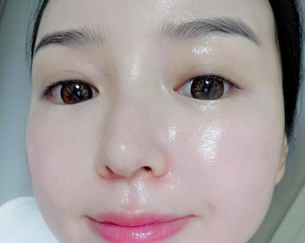 蘆薈膠許多人都用錯了，皮膚要變得很水嫩「這樣用」！