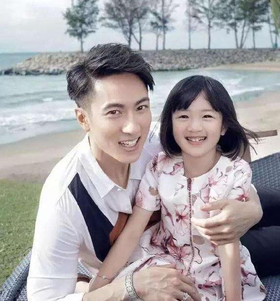 女兒neinei不小心透露吳尊真實家境，嚇的節目組趕忙刪除了字幕！