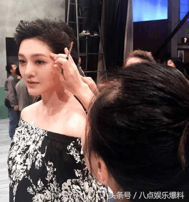 驚爆!!!!!汪小菲脾氣暴躁摔筷子，大S保護小玥兒，冷回：「如果你喜歡上別人，女兒要跟我！」