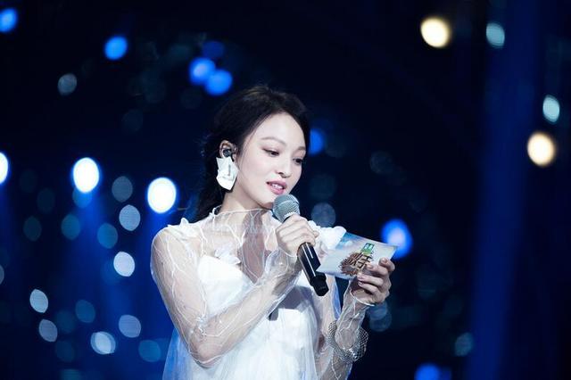 張韶涵自爆：低谷時期朋友都玩「失蹤」，全部都是看她笑話的！