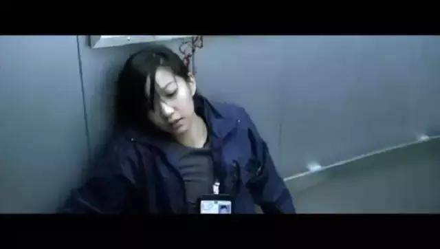 豪門另一位贏家：嫁的比郭晶晶好，老公經常翹班幫她「帶娃」