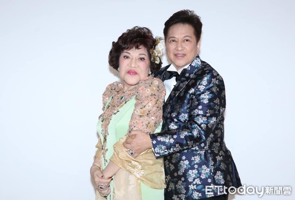 周遊世紀婚禮「賈靜雯拒當花童」原因曝光！不滿開嗆「這麼不會做人」：不想想妳怎麼起家的！