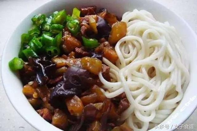 今天就為大家推薦十種經典麵條，為您在寒冷的冬季帶來一絲絲暖意