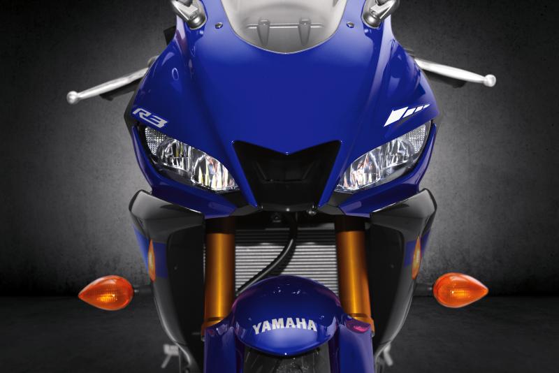 倒叉、下置分離把搭載，2019 YAMAHA YZF-R3泰國發表