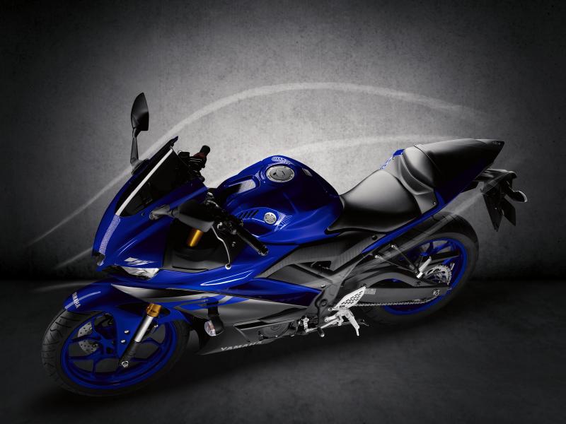倒叉、下置分離把搭載，2019 YAMAHA YZF-R3泰國發表