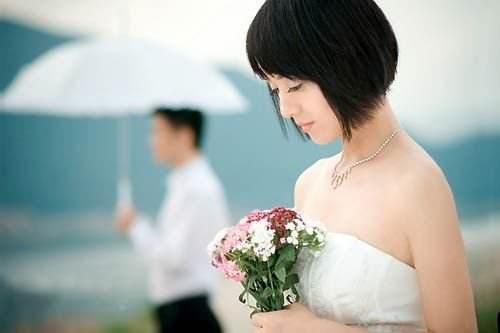 結婚五年終於懷孕，產檢得知是女兒，婆婆一句話，我們相擁而泣