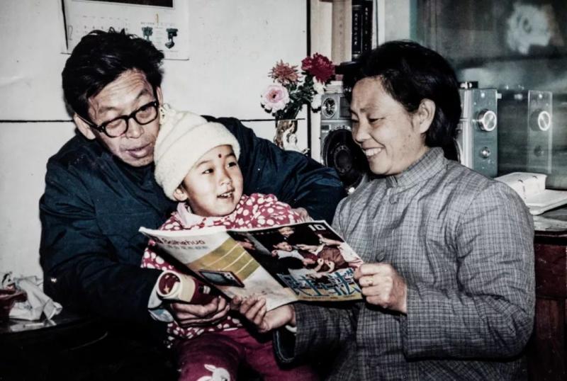 愛的力量：相愛80年 彌留之際深情一吻 老伴奇蹟痊癒