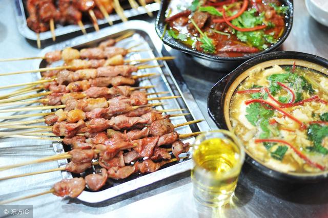 半夜嘴饞想吃東西，但怕發胖？專家：可吃這7種不會胖的宵夜！