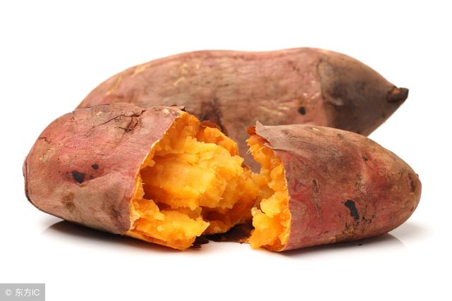 半夜嘴饞想吃東西，但怕發胖？專家：可吃這7種不會胖的宵夜！