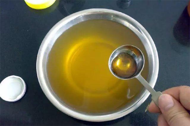 早上空腹喝下它，1天幫你排出1公斤黑臭宿便，1天瘦2斤 