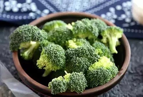 西蘭花這樣吃，竟然最健康！學會了，做給家人吃