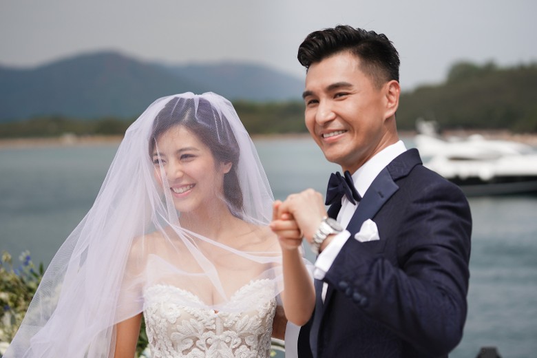【陳展鵬大喜之日】船上交換婚戒！浪漫誓言：守在旁遮風擋雨